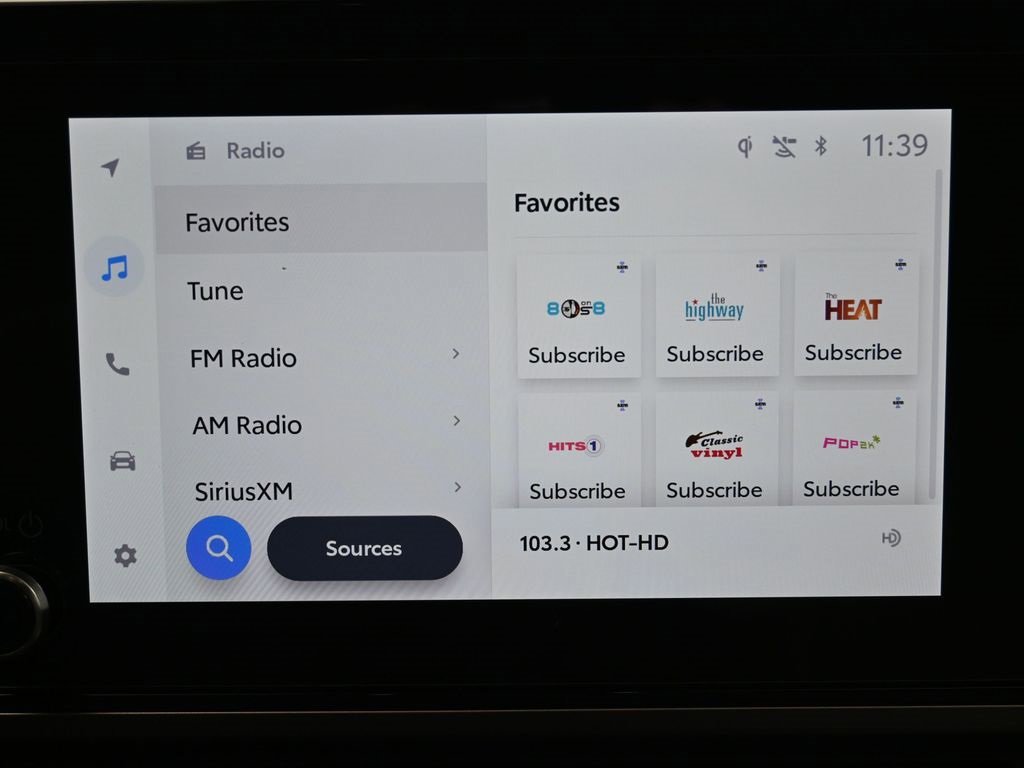 Certified 2025 Toyota Camry SE image 19