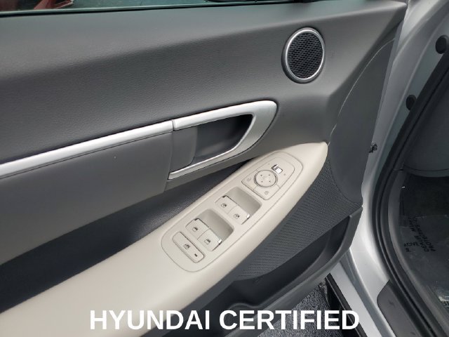 Certified 2024 Hyundai Sonata SEL FWD image 9