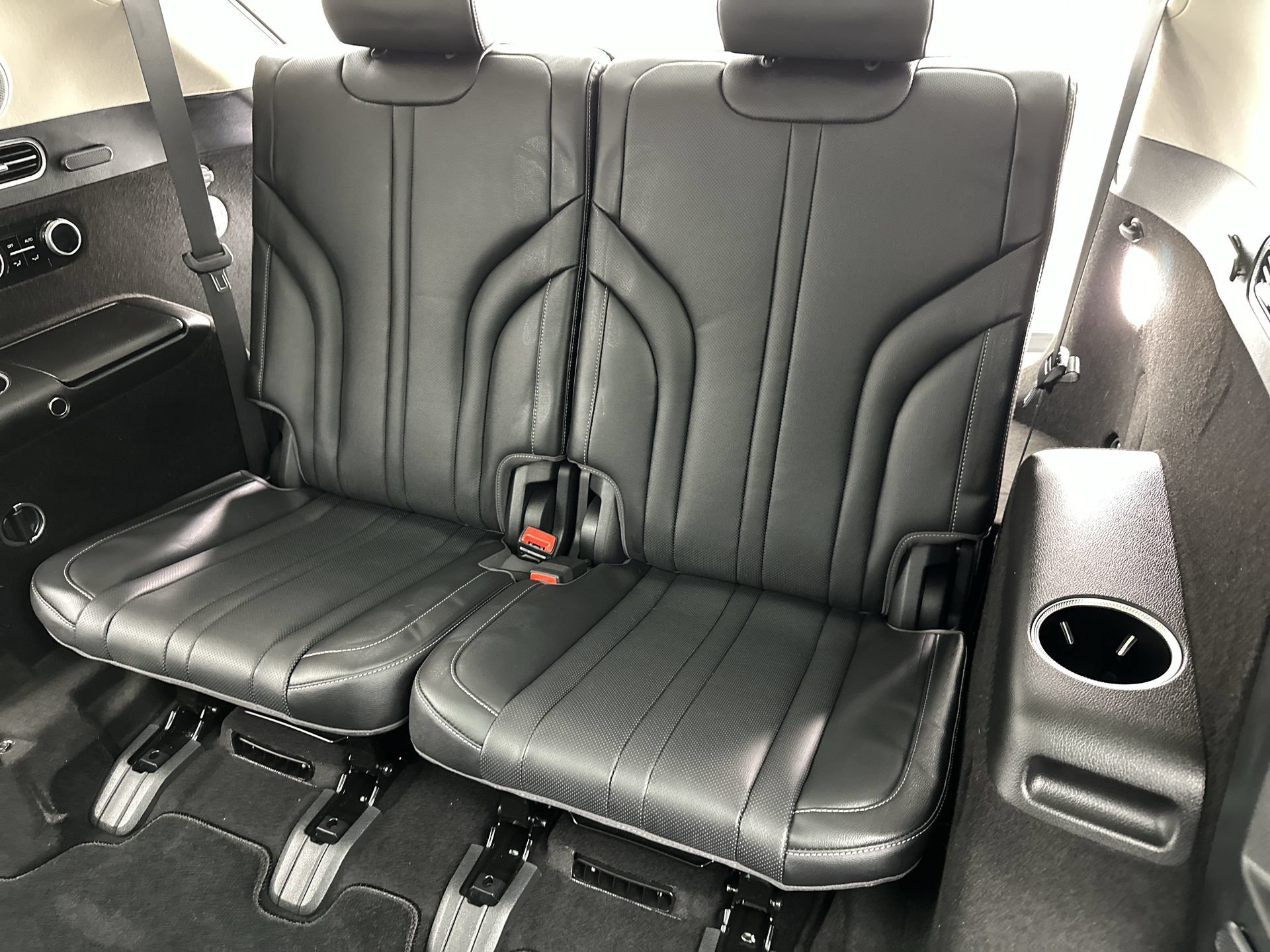 Certified 2026 Genesis GV80 2.5T Prestige AWD/4WD image 24
