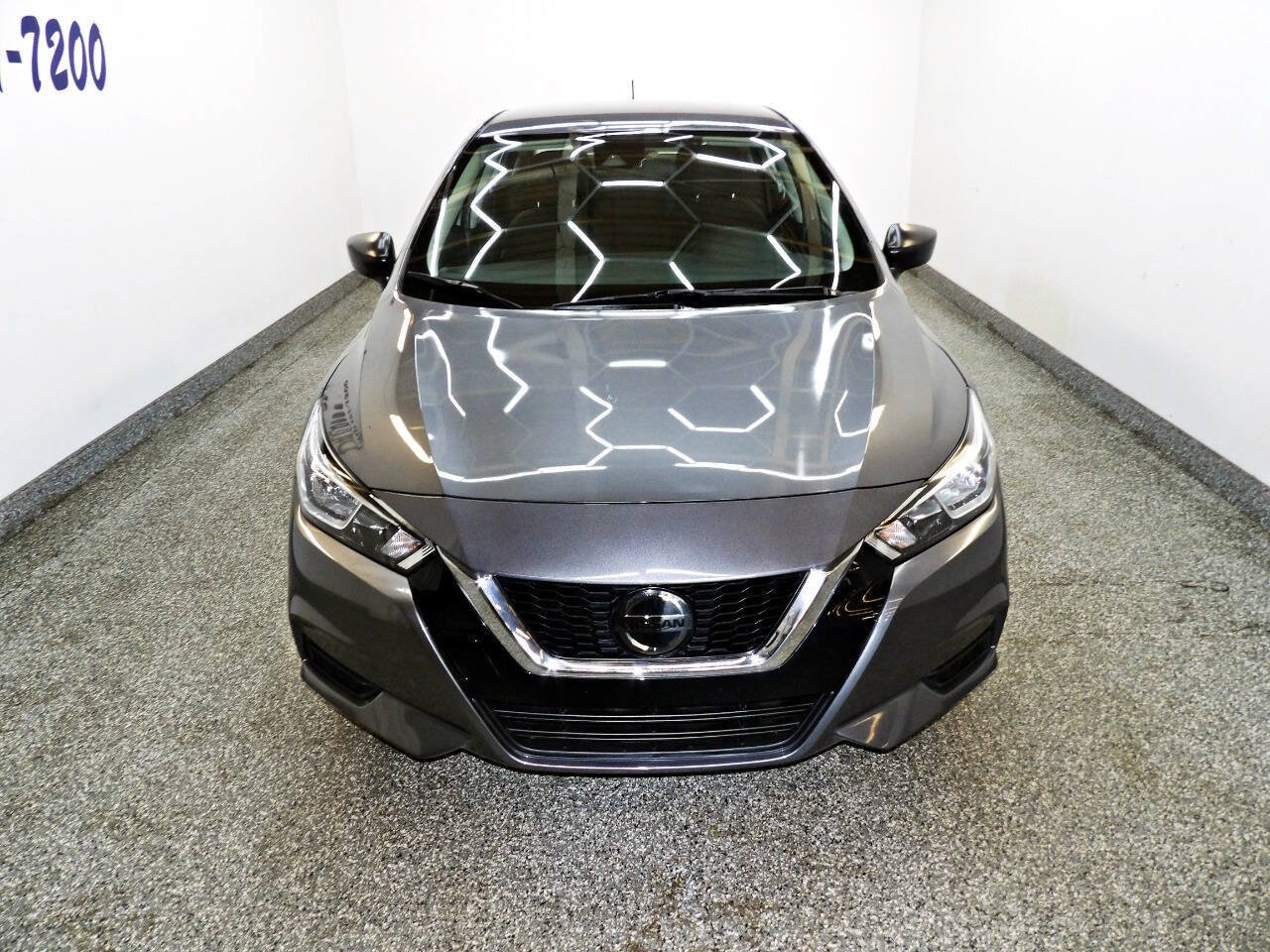 Used 2020 Nissan Versa S FWD image 2