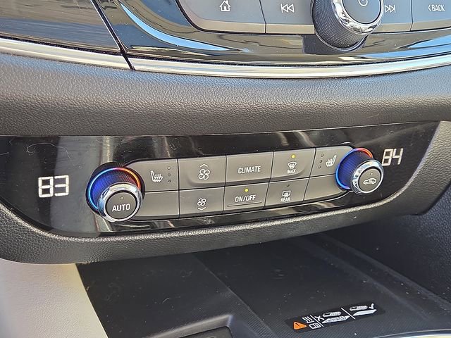 Used 2023 Buick Enclave Essence w/ Experience Buick Package image 21