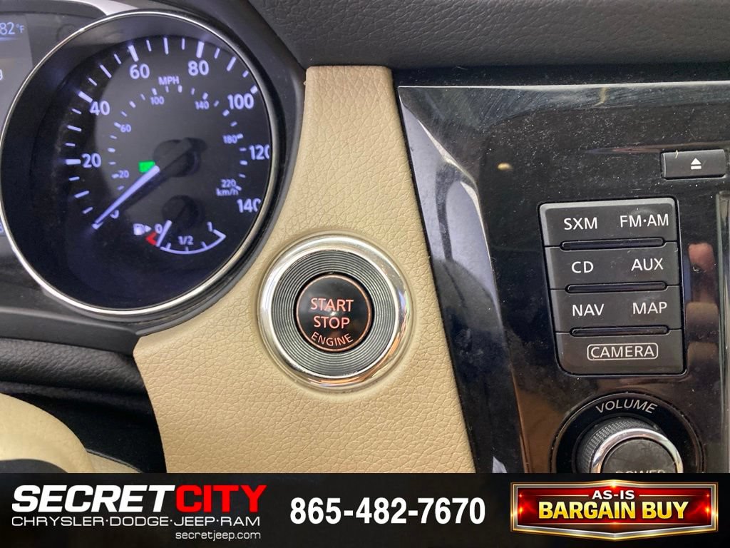 Used 2015 Nissan Rogue SL FWD image 16