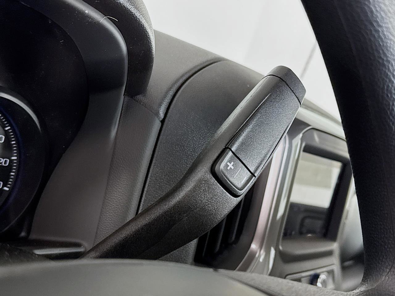 Certified 2025 GMC Sierra 2500 Pro image 17