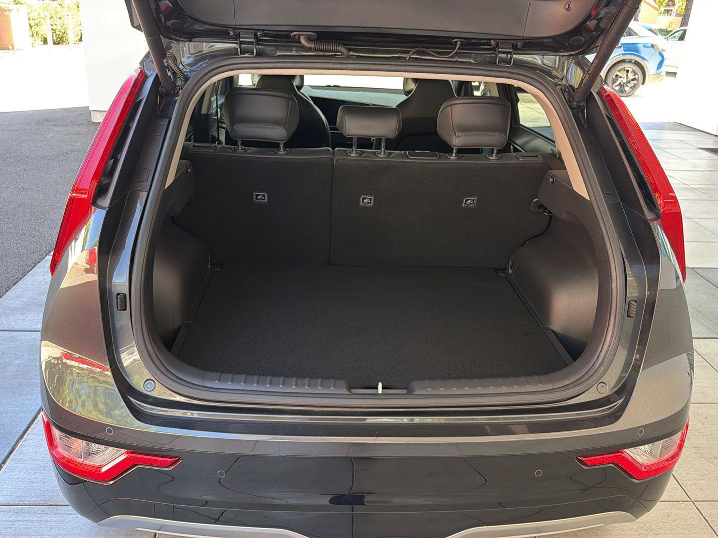 Used 2023 Kia Niro Wind FWD image 13