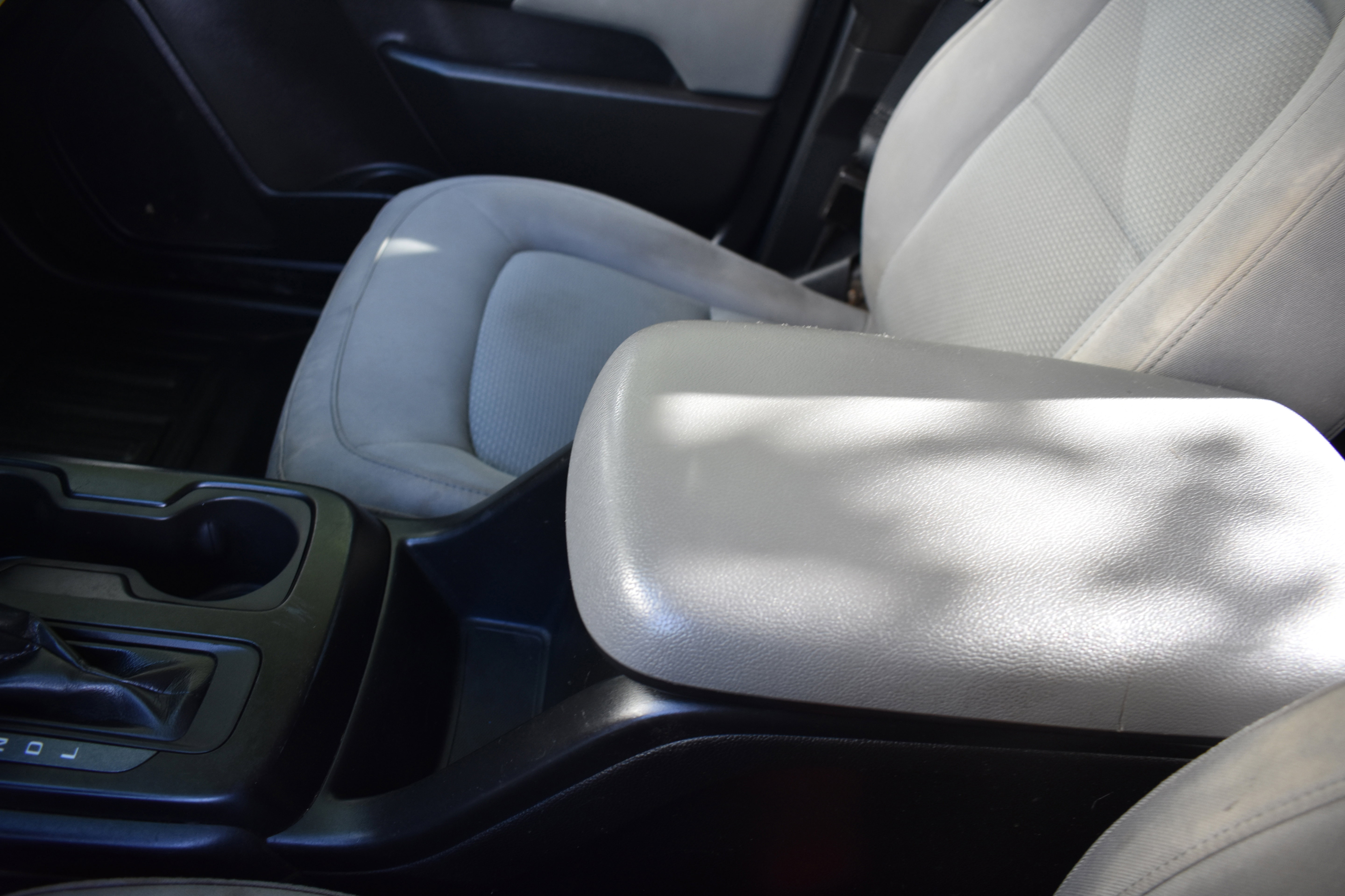 Used 2020 Chevrolet Colorado W/T image 19