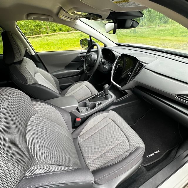 Used 2024 Subaru Crosstrek 2.0i Premium AWD/4WD image 25
