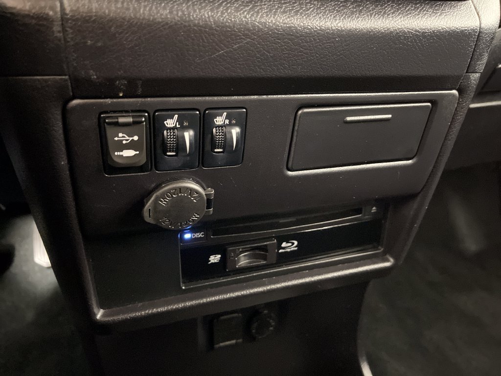 Used 2016 Toyota Sienna SE Premium FWD image 30