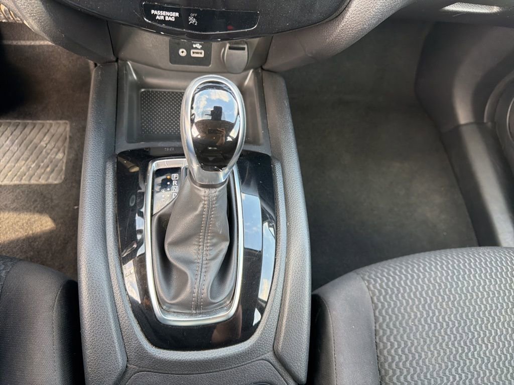 Used 2020 Nissan Rogue Sport S w/ Appearance Package image 17