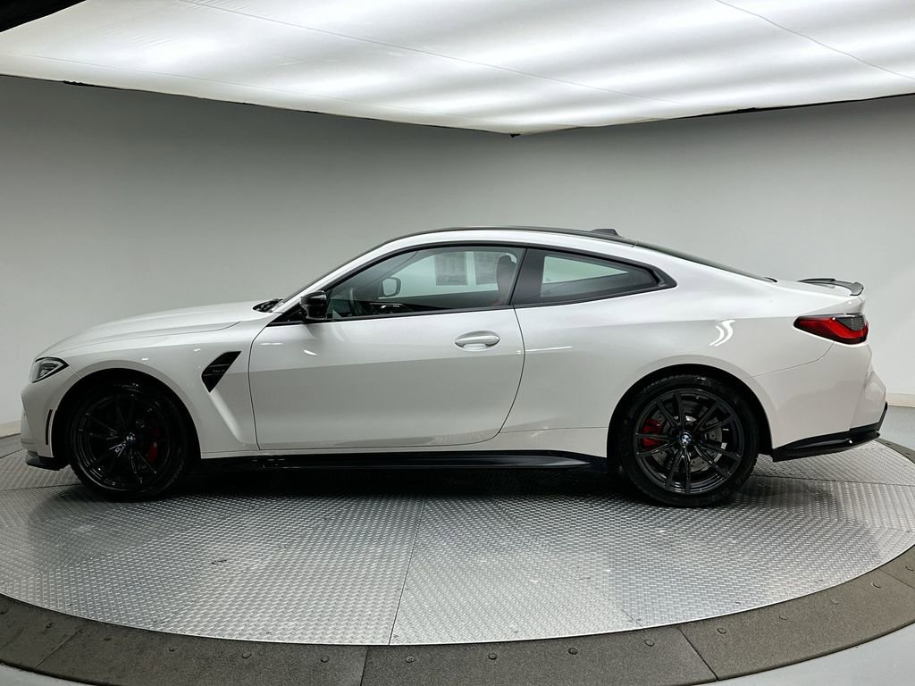 Used 2024 BMW M4 Coupe image 10