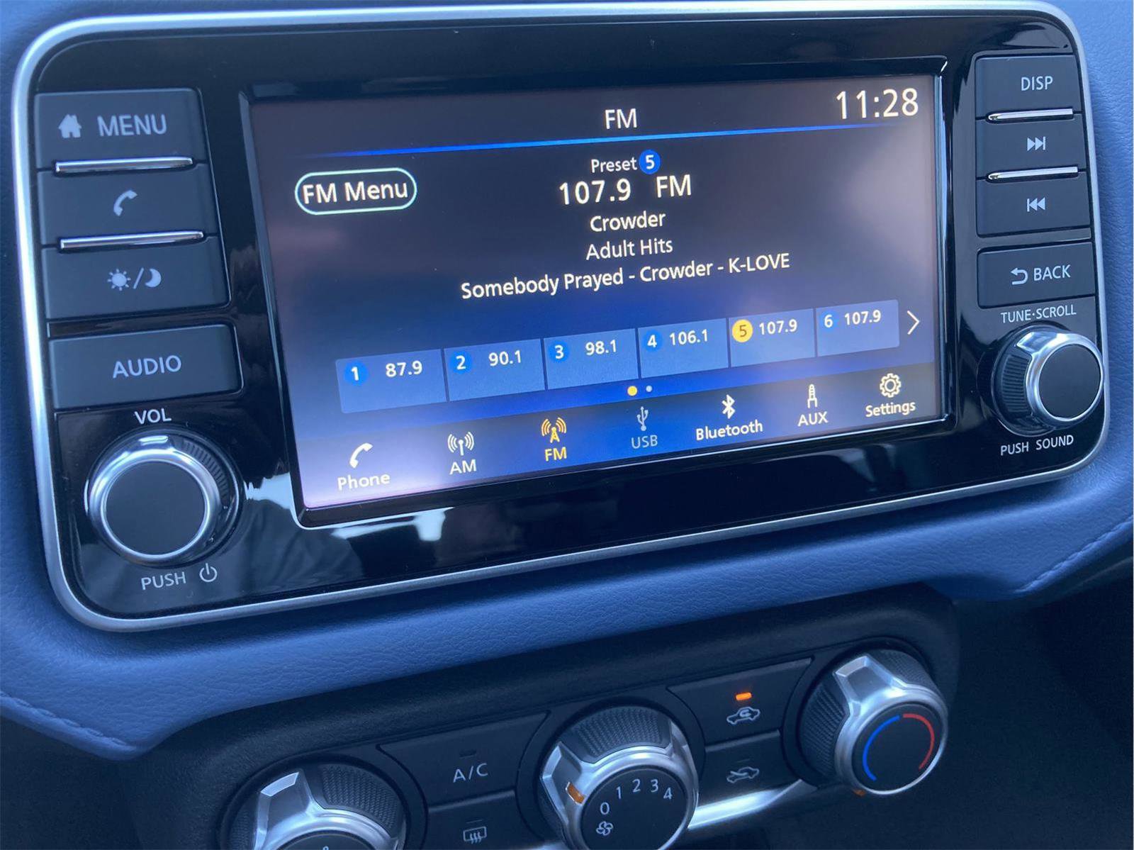 New 2025 Nissan Versa SV w/ Trunk Package image 17