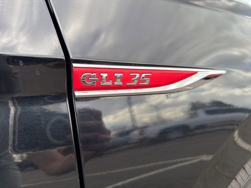 Used 2019 Volkswagen Jetta GLI image 9