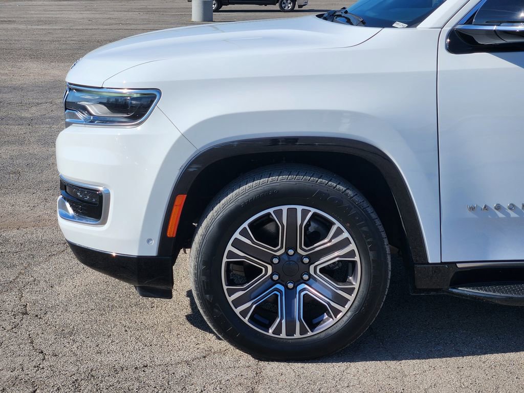 Used 2024 Jeep Wagoneer Series II w/ Flexible Seating Group image 8