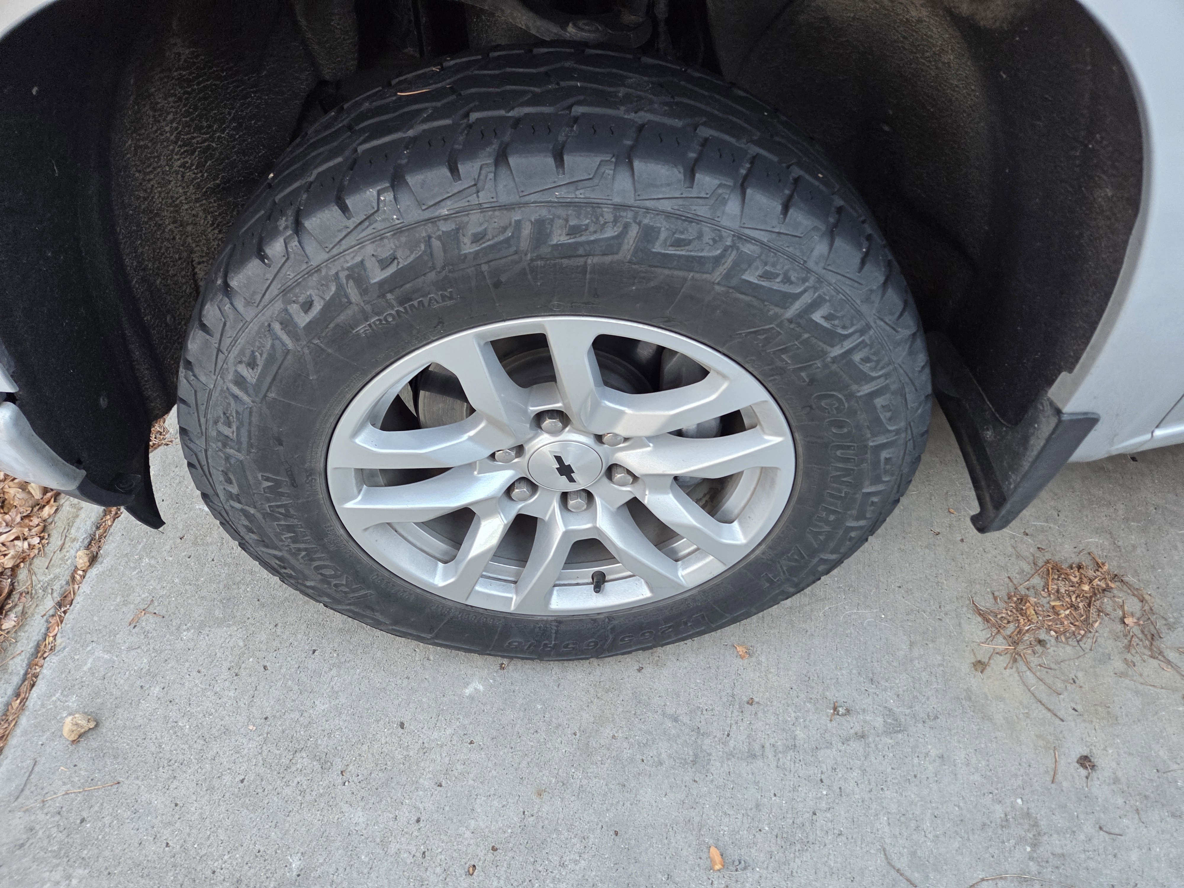 Used 2022 Chevrolet Silverado 1500 RST image 9