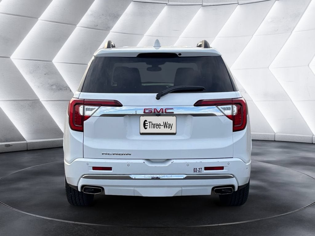 Certified 2023 GMC Acadia Denali FWD image 4