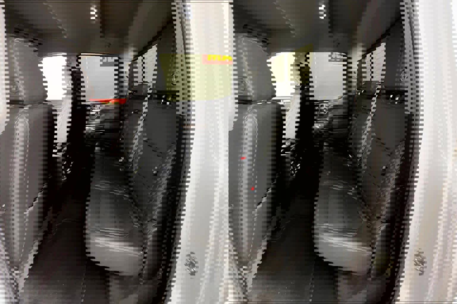 Used 2020 GMC Sierra 1500 SLT image 26