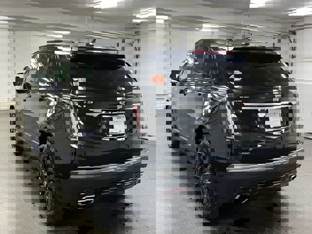 Certified 2023 Cadillac XT5 Sportv w/ Technology Package AWD/4WD image 3