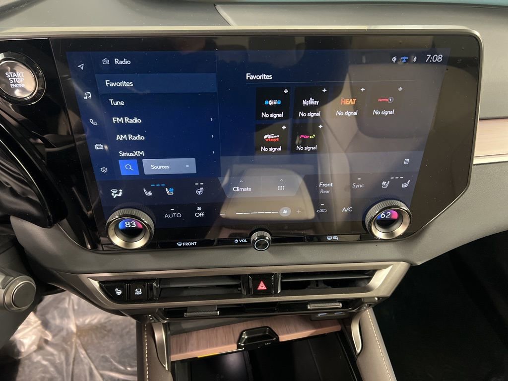 Used 2024 Lexus RX 350 Premium Plus w/ Convenience Package image 12