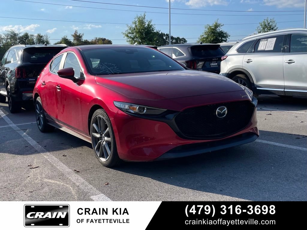 Used 2019 MAZDA MAZDA3 Hatchback FWD image 1