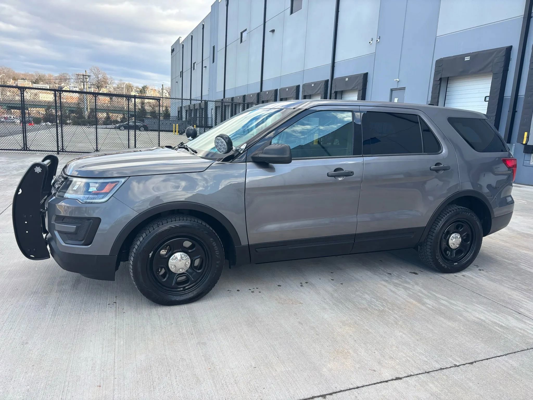 Used 2017 Ford Explorer 4WD Police Interceptor w/ Ready For The Road Package image 3