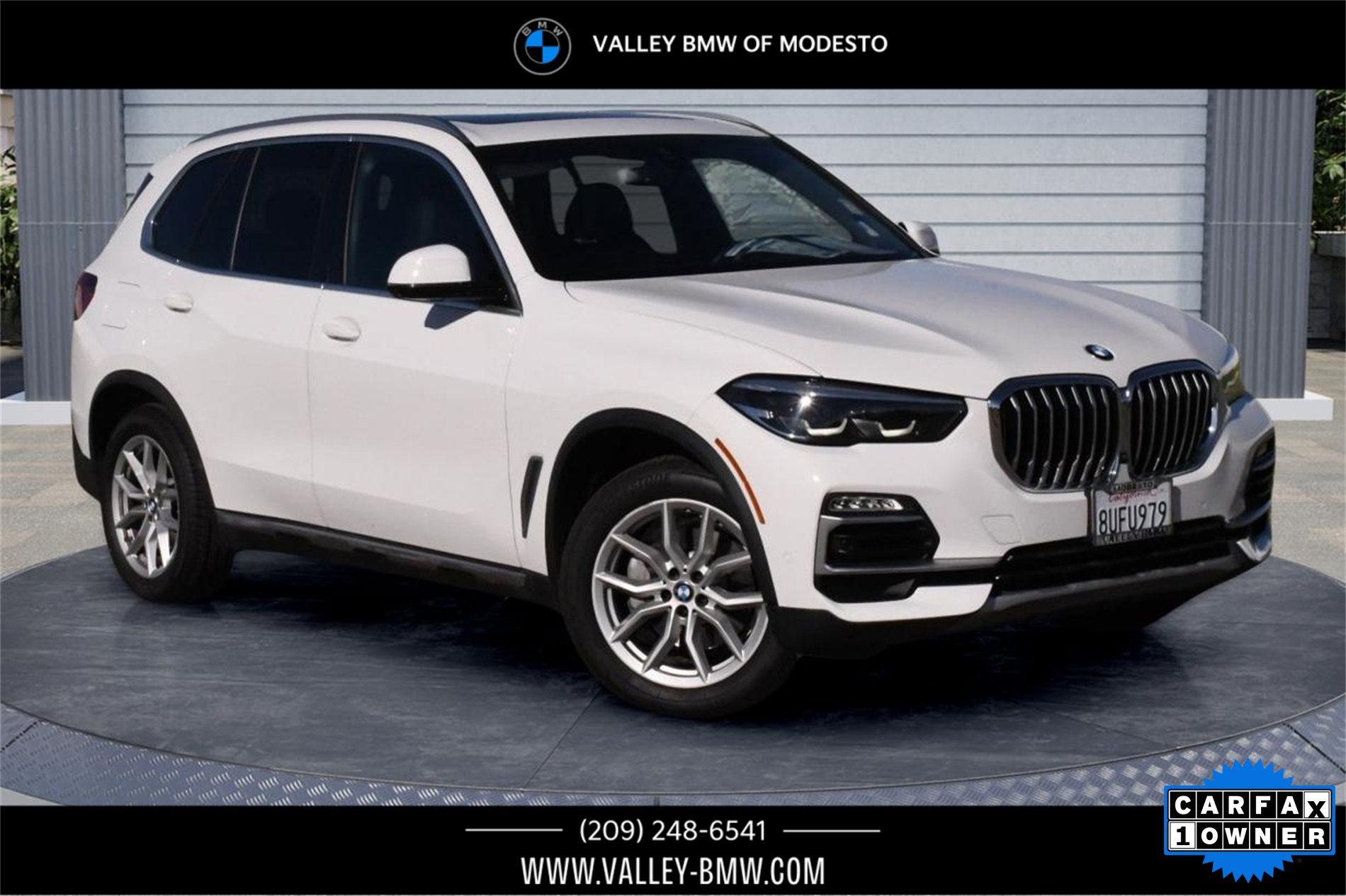 Used 2021 BMW X5 xDrive40i w/ Premium Package image 1