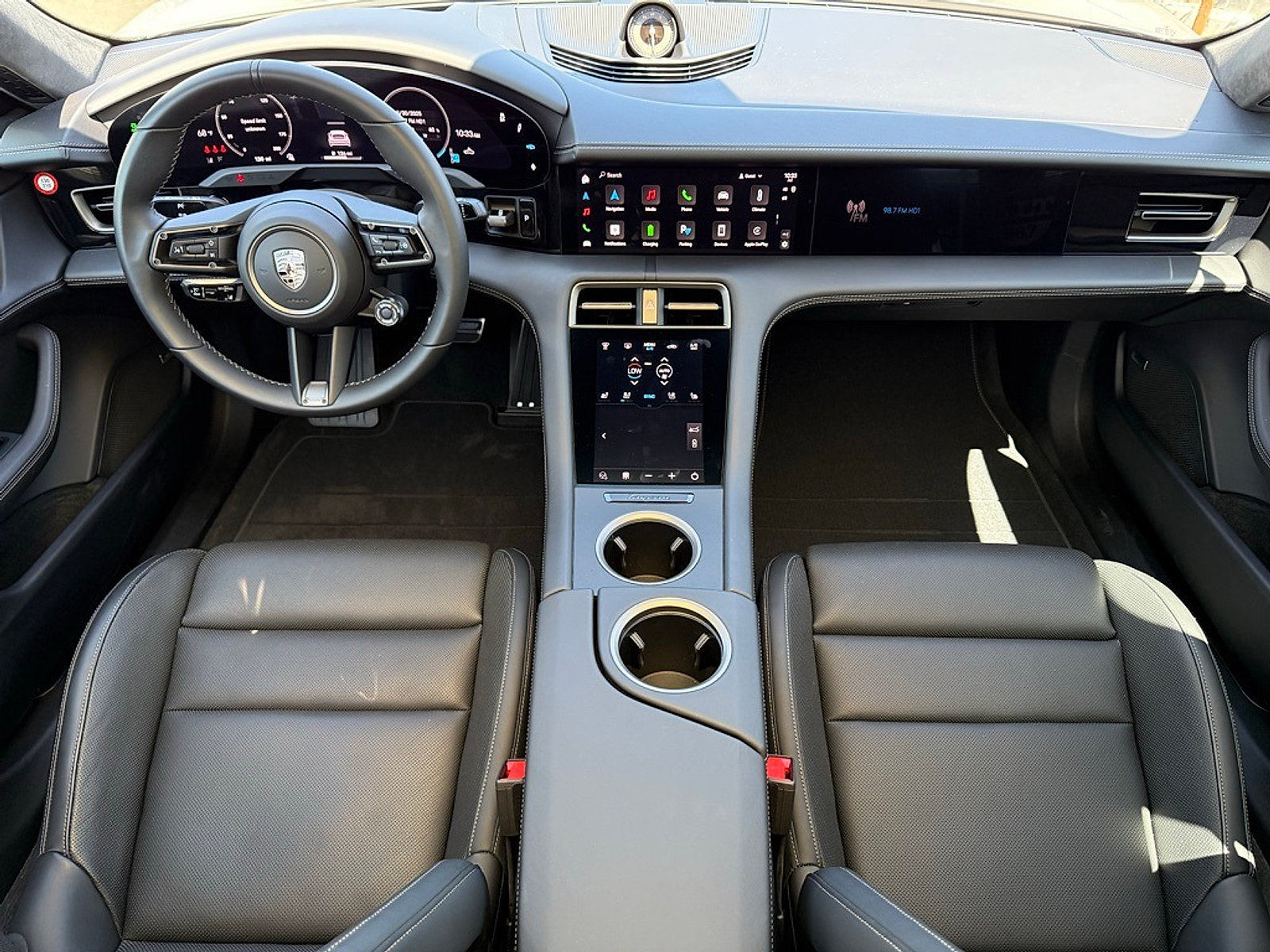 New 2025 Porsche Taycan Turbo AWD/4WD image 14