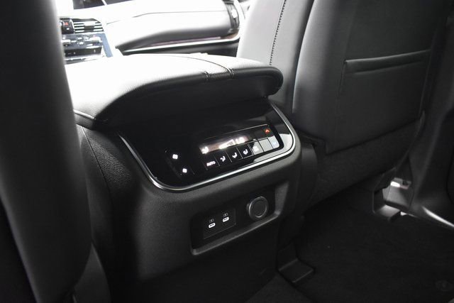 New 2026 Nissan Armada SL w/ Captain's Chari Seat Package image 36