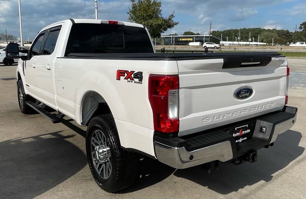 Used 2017 Ford F350 Lariat w/ Lariat Ultimate Package AWD/4WD image 6