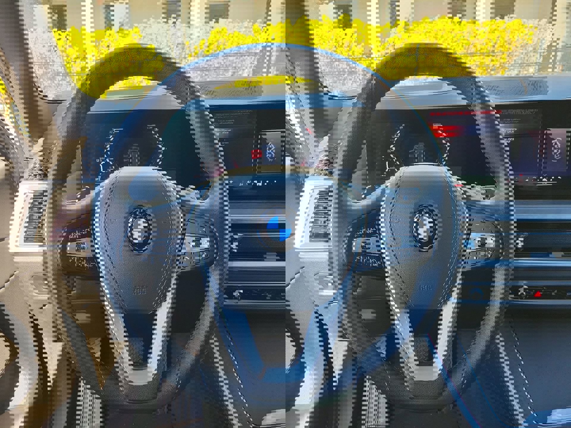 Used 2025 BMW X5 xDrive40i image 34