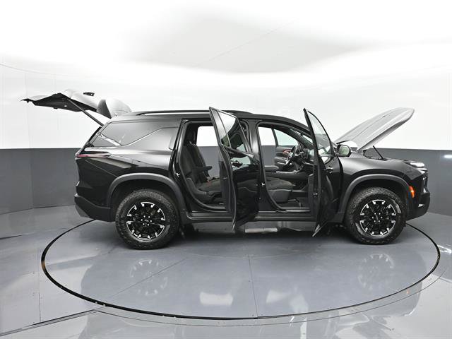 Used 2024 Chevrolet Traverse Z71 w/ Enhanced Driving Package AWD/4WD image 51