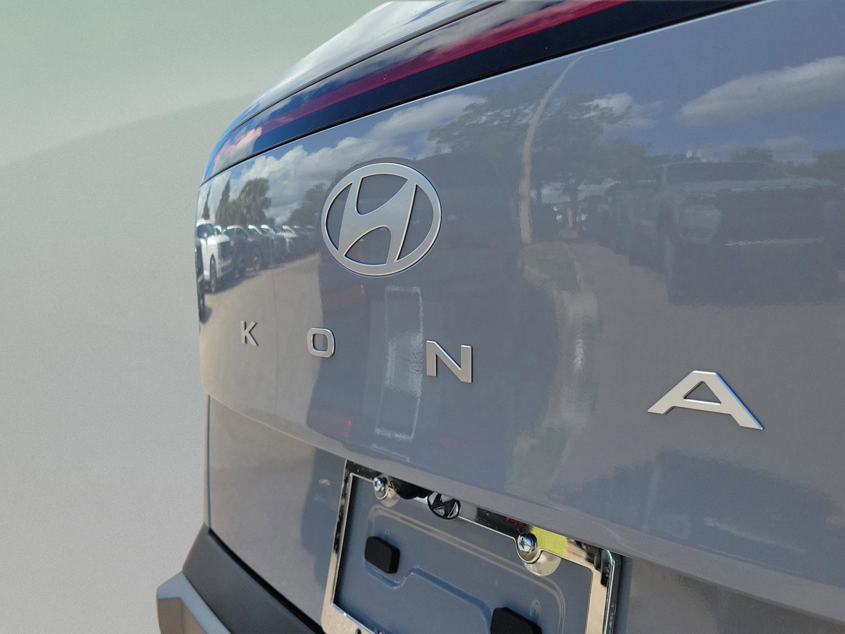 New 2026 Hyundai Kona SEL Premium image 31