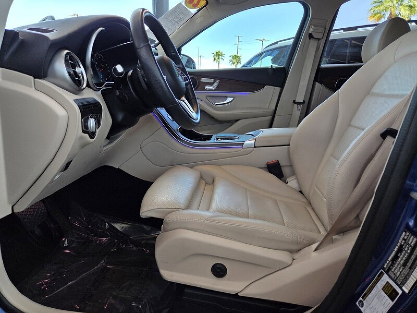 Certified 2022 Mercedes-Benz GLC 300 image 13