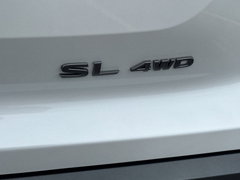 New 2026 Nissan Pathfinder SL image 8