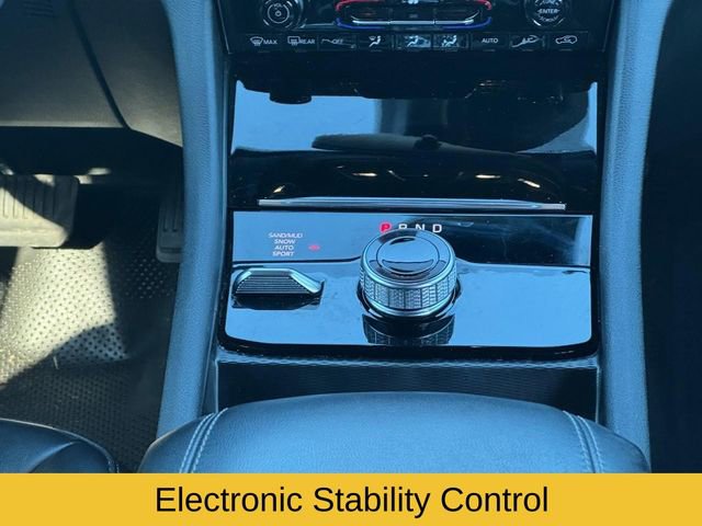 Used 2024 Jeep Grand Cherokee Limited image 17