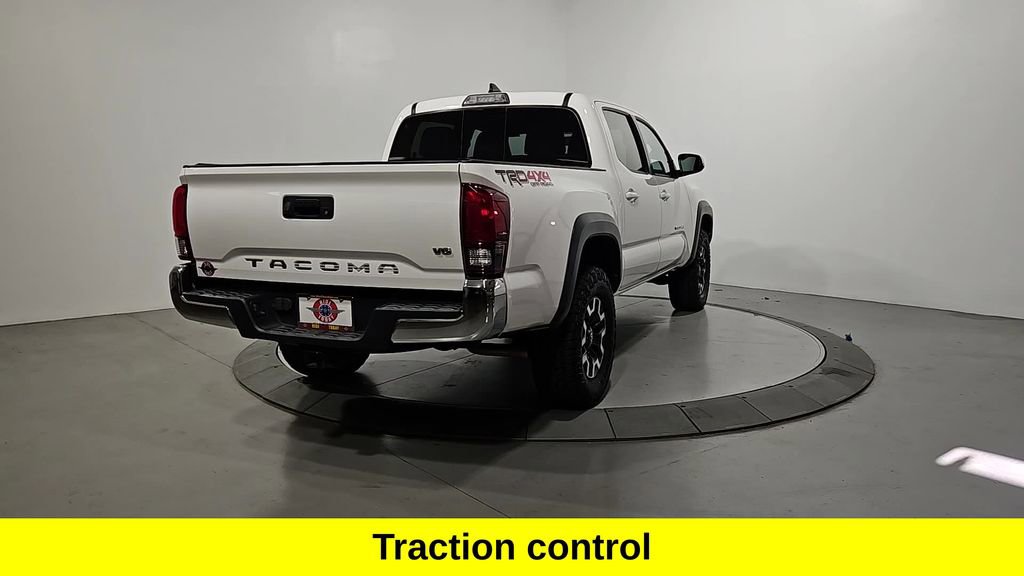 Used 2018 Toyota Tacoma TRD Off-Road image 5