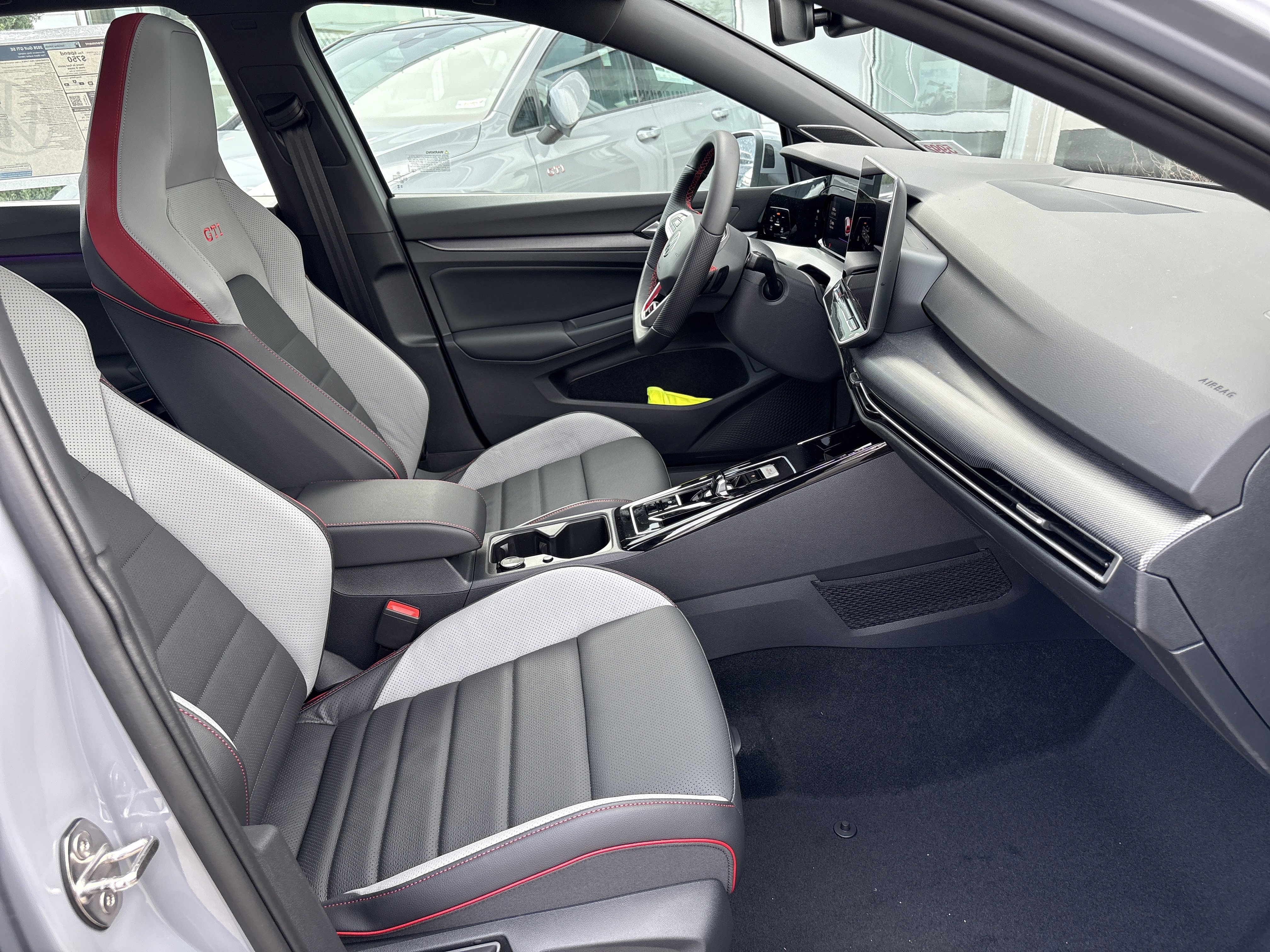 New 2026 Volkswagen GTI SE FWD image 24