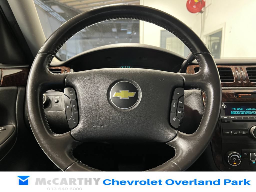 Used 2012 Chevrolet Impala LT FWD image 12