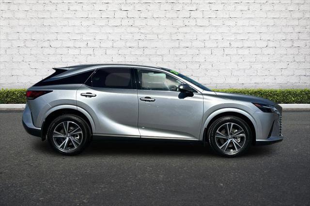 Certified 2024 Lexus RX 350 Premium w/ Convenience Package image 3