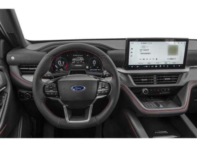 Used 2025 Ford Explorer ST-Line image 12