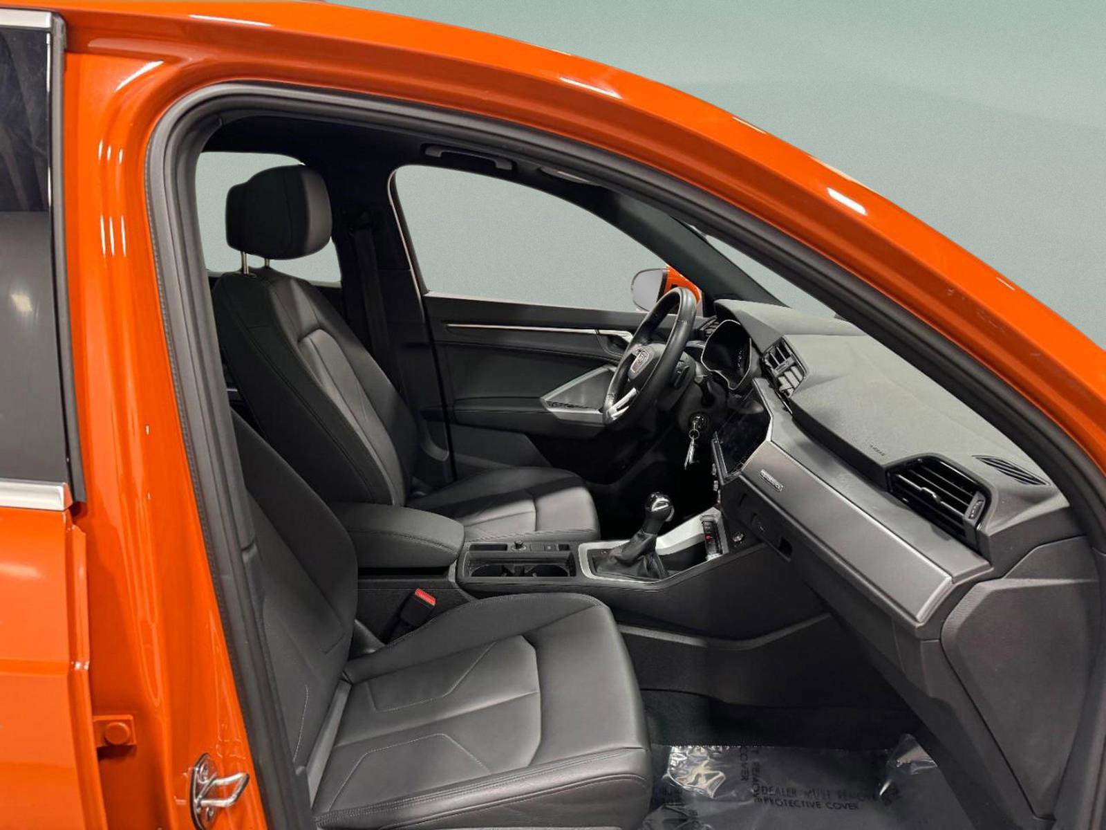 Certified 2022 Audi Q3 2.0T Premium w/ Convenience Package image 19