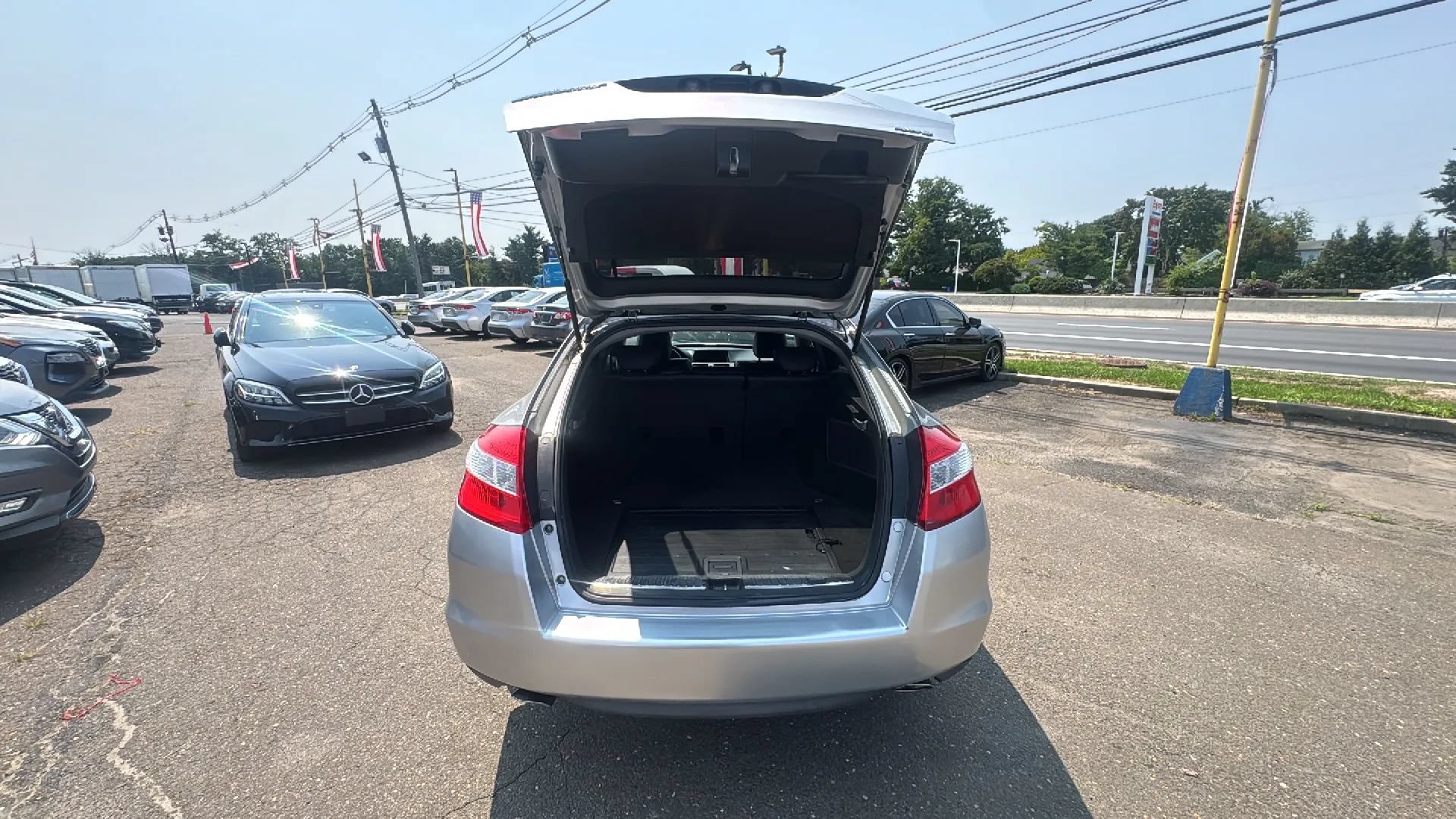 Used 2011 Honda Crosstour EX-L image 17