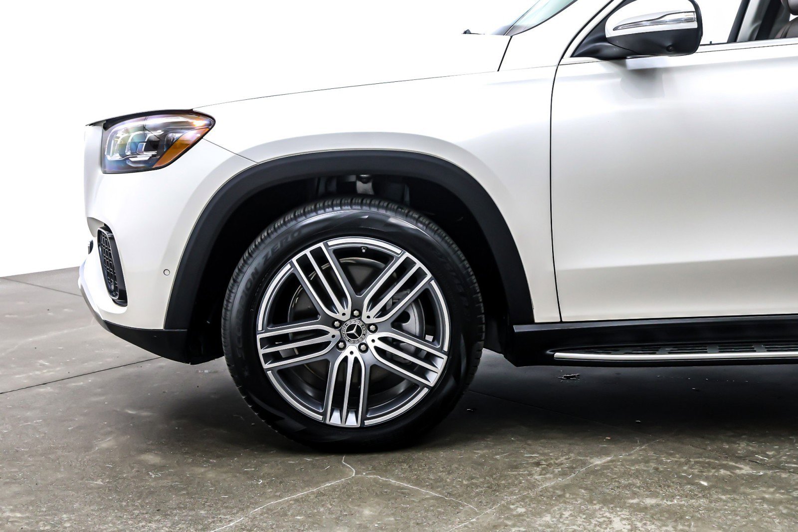 Certified 2024 Mercedes-Benz GLS 450 4MATIC image 12