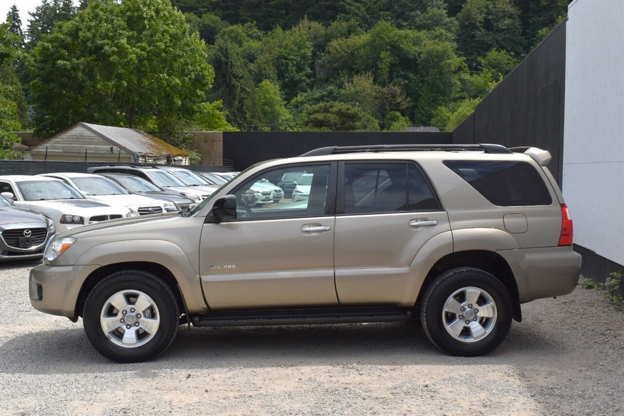 Used 2008 Toyota 4Runner SR5 AWD/4WD image 9