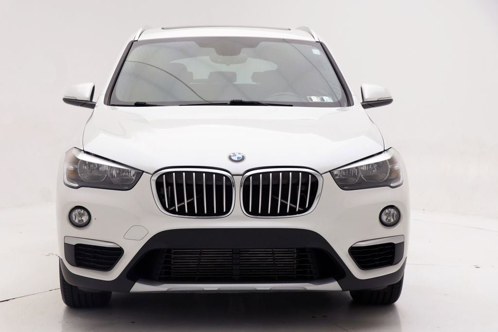 Used 2018 BMW X1 xDrive28i w/ Convenience Package AWD/4WD image 4