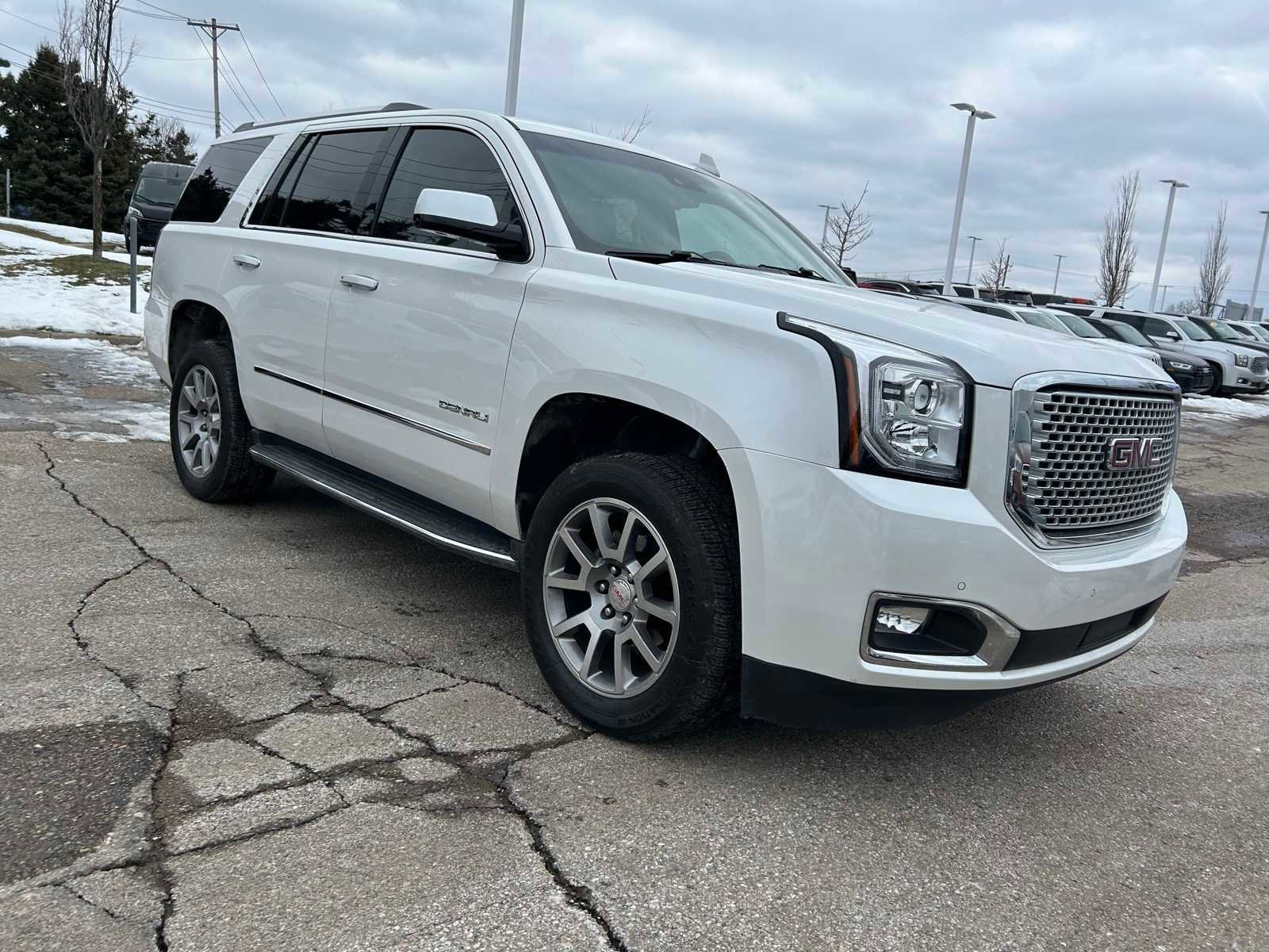 Used 2017 GMC Yukon Denali w/ Open Road Package image 10