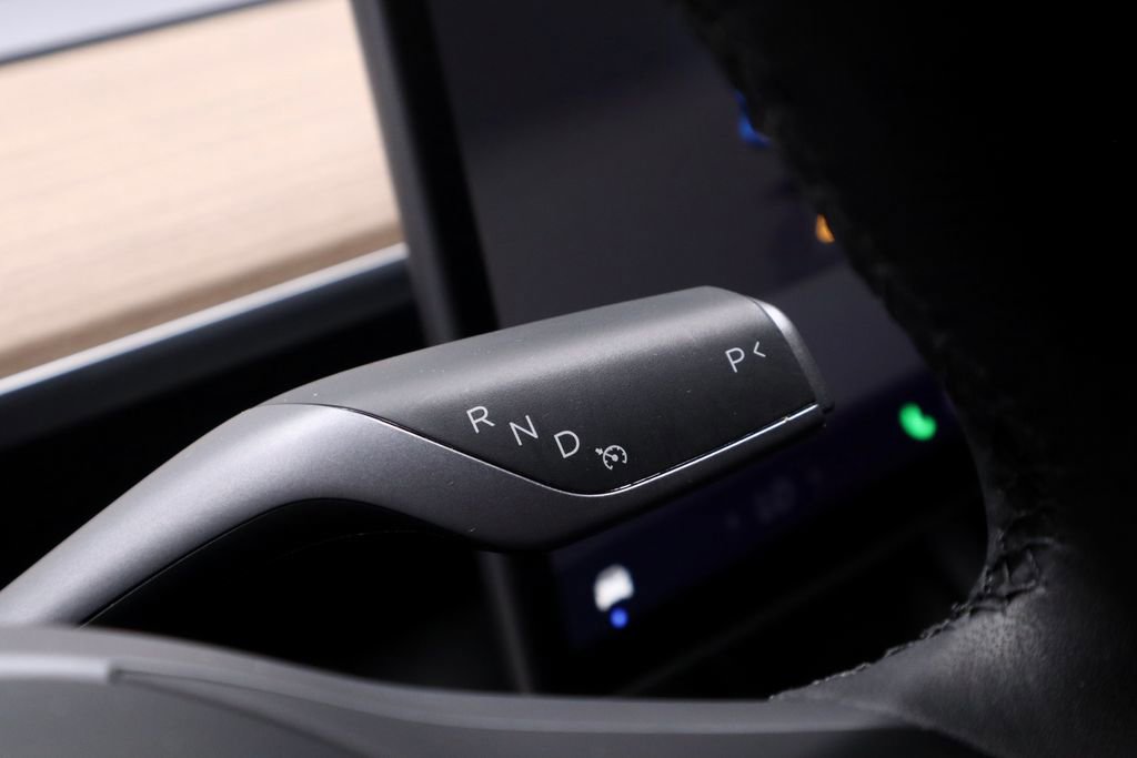 Used 2024 Tesla Model Y Long Range AWD/4WD image 30