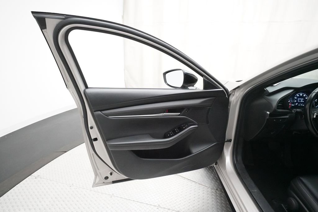 Used 2024 MAZDA MAZDA3 s image 28