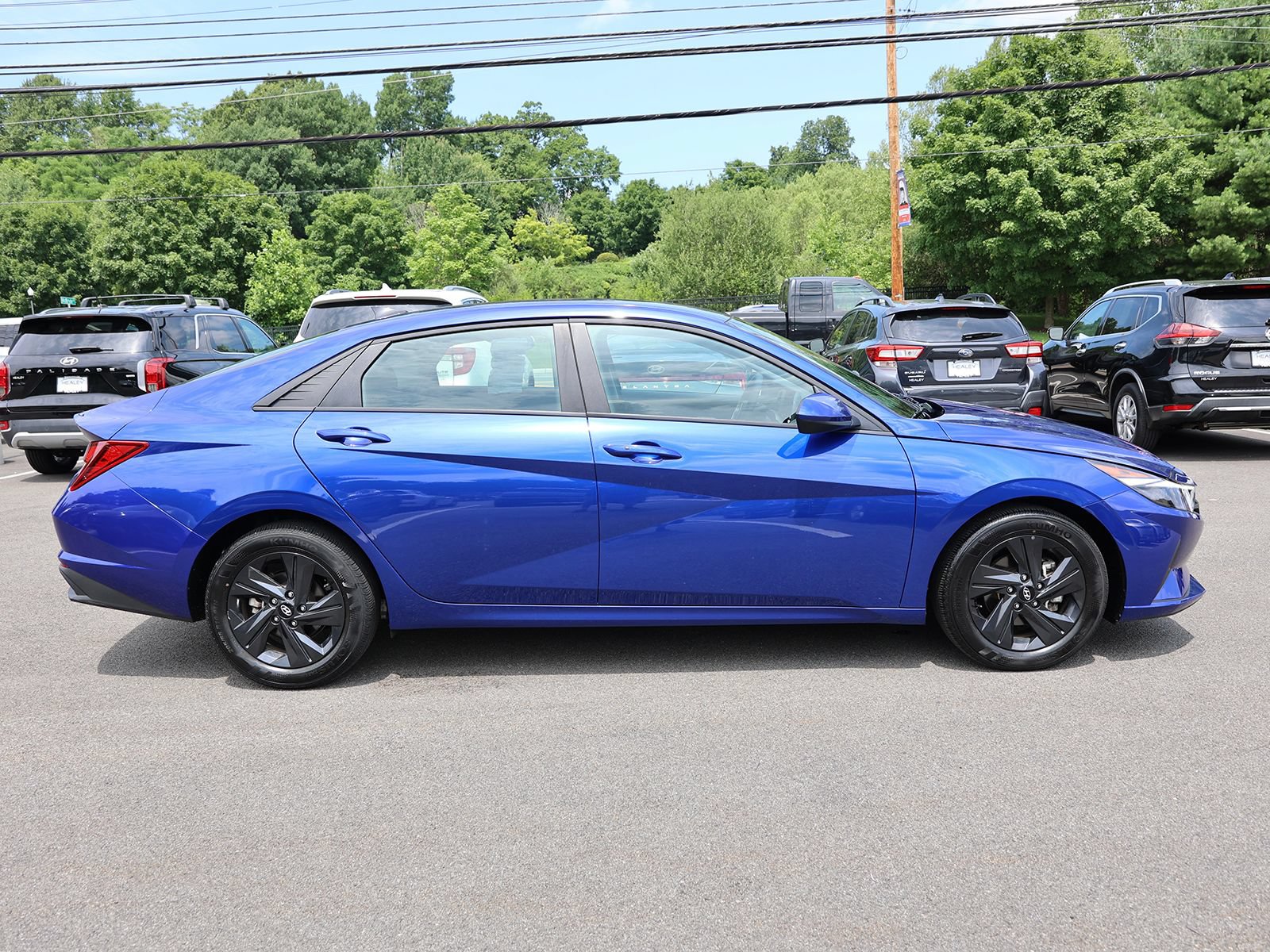 Used 2023 Hyundai Elantra SEL FWD image 8