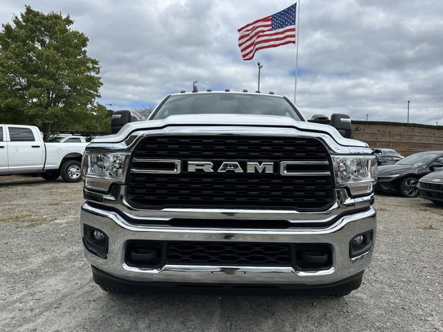 Used 2024 RAM 3500 Big Horn video 2