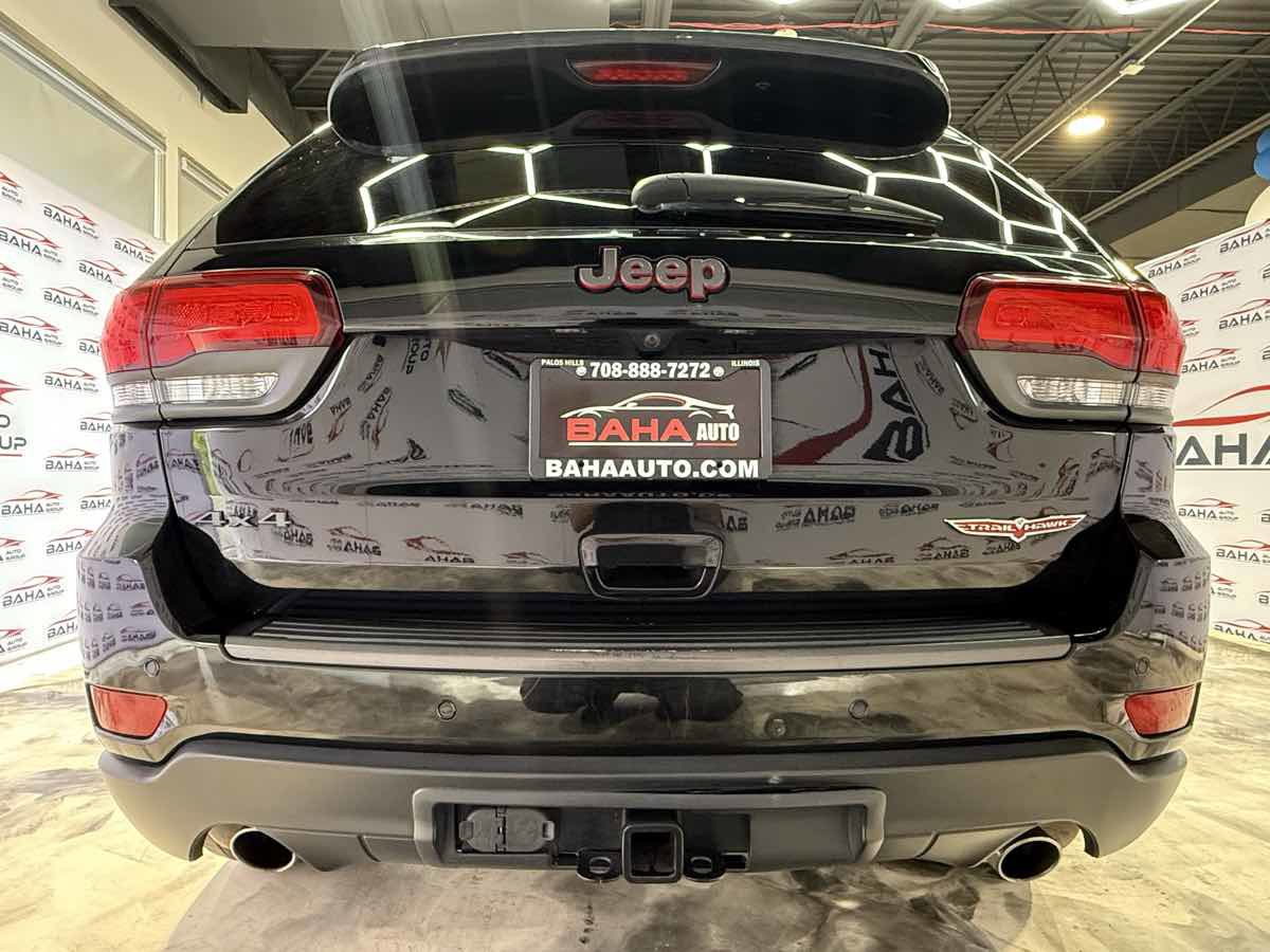 Used 2021 Jeep Grand Cherokee Trailhawk AWD/4WD image 12