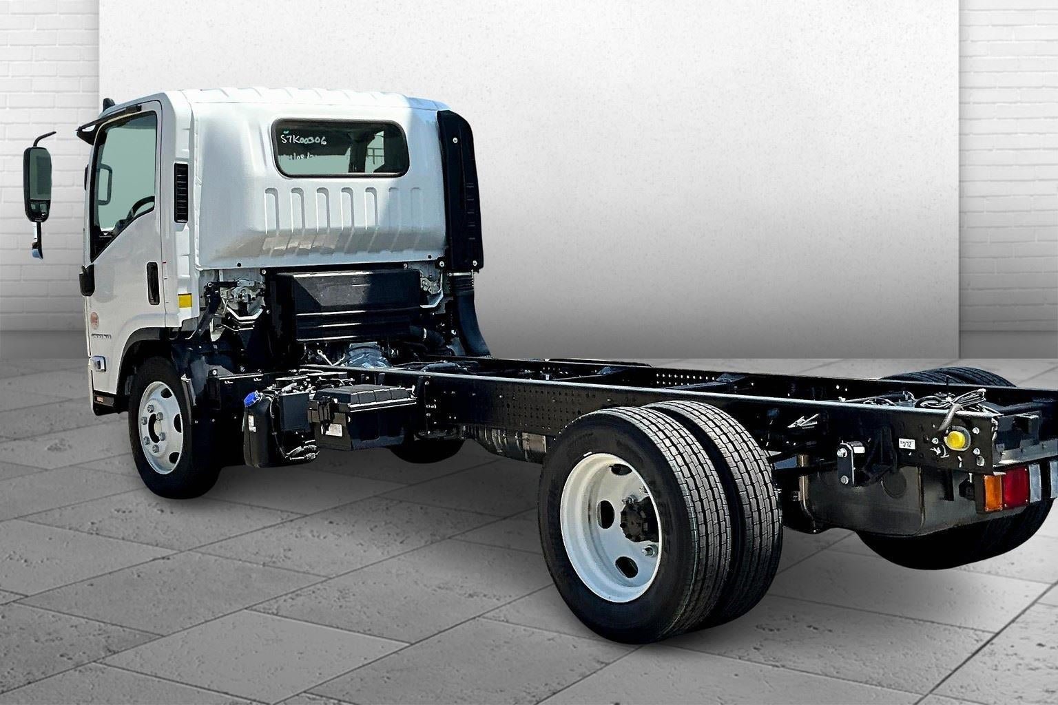 New 2025 Chevrolet Low Cab Forward 4500 XD RWD image 3